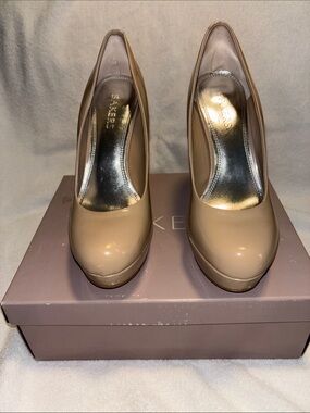 Bakers Patent Taupe Platform Pumps